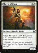 Martyr of Dusk (RIX-014)  Foil - Rivals of Ixalan